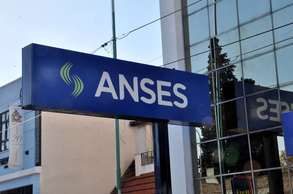AFIP OFRECE REINTEGRO DEL 15% EN COMPRAS CON TARJETA A BENEFICIARIOS DE ANSES